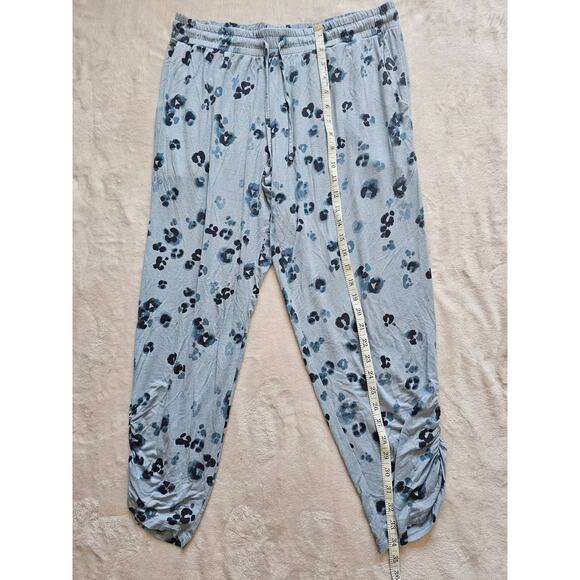 Van Winkle & Co Women's Cropped Pull On Modal Sleep PJ Pants Size Medium - Picture 6 of 6